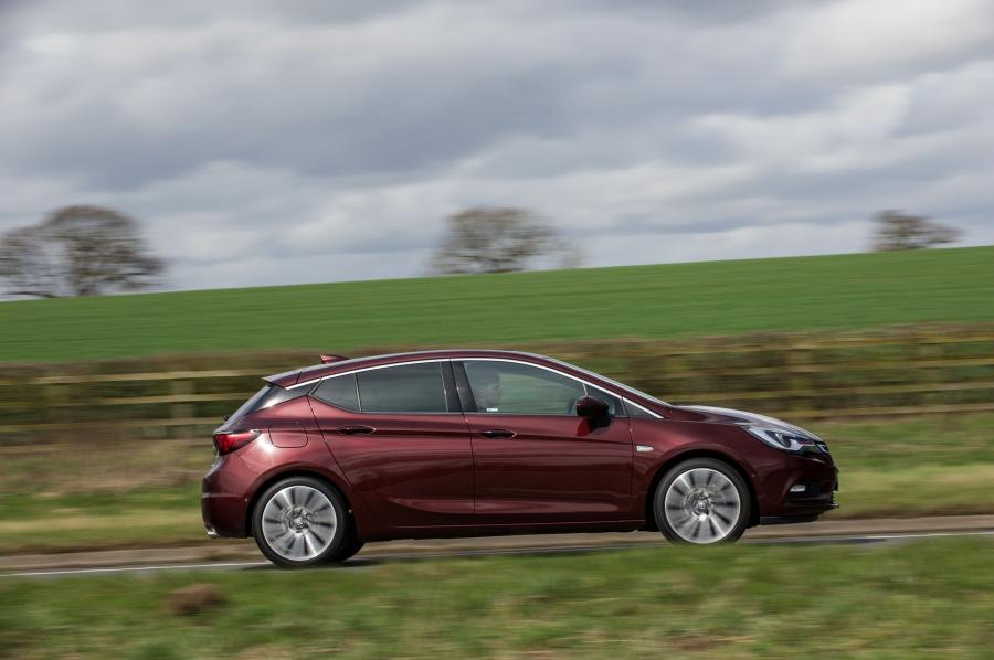  Vauxhall Astra Turbo Ultimate 2018 года  (фото 3 из 14)